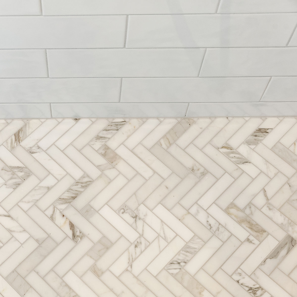 Herringbone Calacatta Gold Polished - Image 3